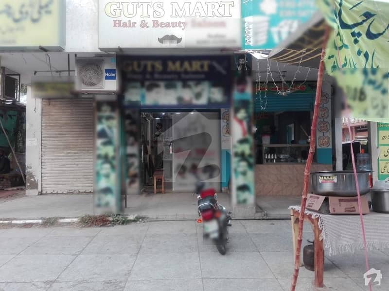 Highly-desirable 10 Marla Building Is Available In Allama Iqbal Town - Kashmir Block