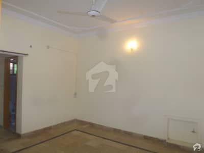Beautifully Constructed Upper Portion Is Available For Rent In I-8 Beautifully Constructed Upper Portion Is Available For Rent In I-8