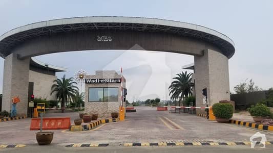 وادی ستارہ لاہور ۔ شیخوپورہ ۔ فیصل آباد روڈ فیصل آباد میں 1 کنال رہائشی پلاٹ 1.8 کروڑ میں برائے فروخت۔