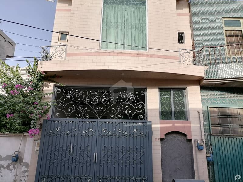 گلستان کالونی ساہیوال میں 3 کمروں کا 4 مرلہ مکان 85 لاکھ میں برائے فروخت۔