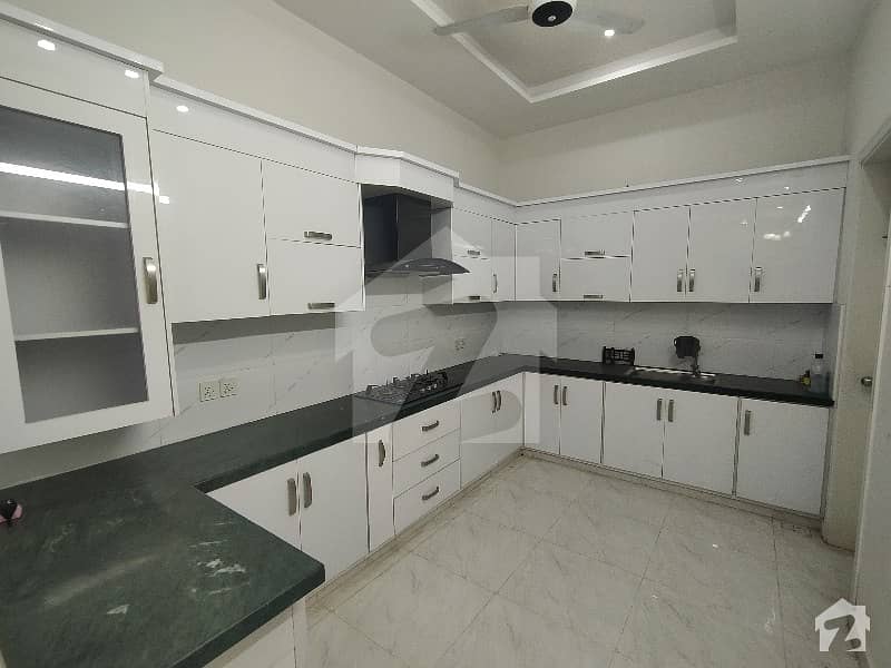 Spacious House Is Available For Rent In Ideal Location Of Model Colony - Malir