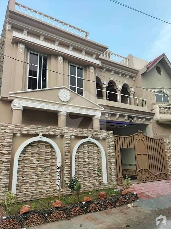 ارباب سبز علی خان ٹاؤن ایگزیکٹو لاجز ارباب سبز علی خان ٹاؤن ورسک روڈ پشاور میں 7 کمروں کا 7 مرلہ مکان 2.5 کروڑ میں برائے فروخت۔