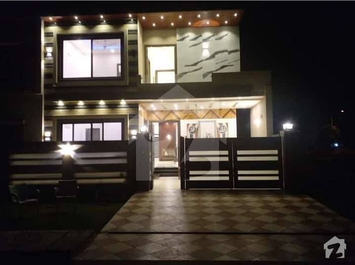 Newley Built double storey 10 Marla House For Sale In Wapda City, Faiselabad