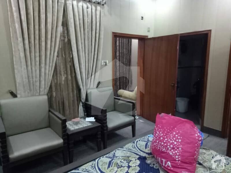5 Marla Furnished Upper Portion For Rent In Mozang ( Best For Couple And Small Famliy)