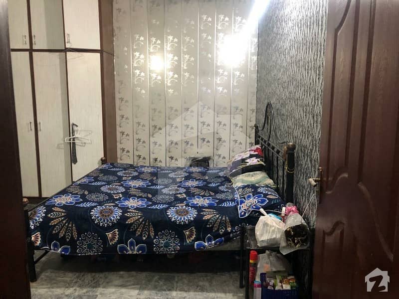 علی پارک کینٹ لاہور میں 3 کمروں کا 5 مرلہ مکان 1.08 کروڑ میں برائے فروخت۔