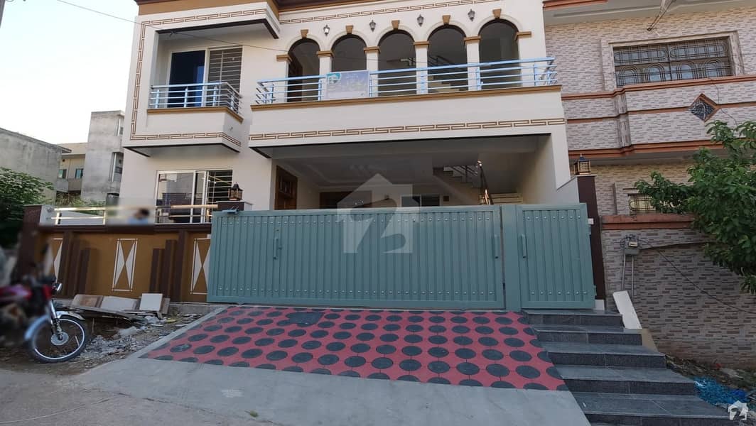 2100 Square Feet House Is Available For Sale In Soan Garden