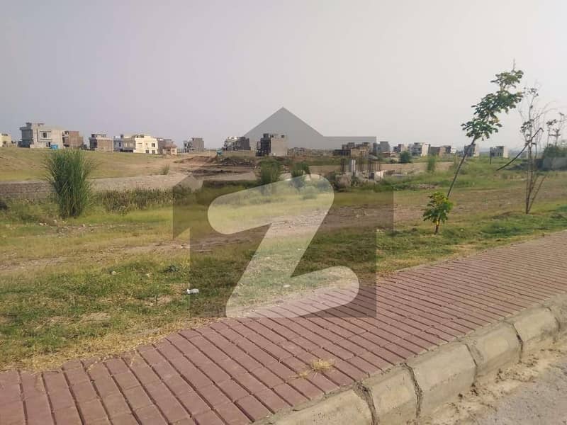 5 Marla Commercial Plot Is Available For Sale In Reasonable Price