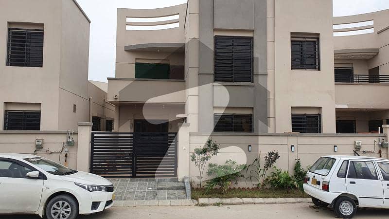 Ideally Located House Of 2160 Square Feet Is Available For Sale In Karachi