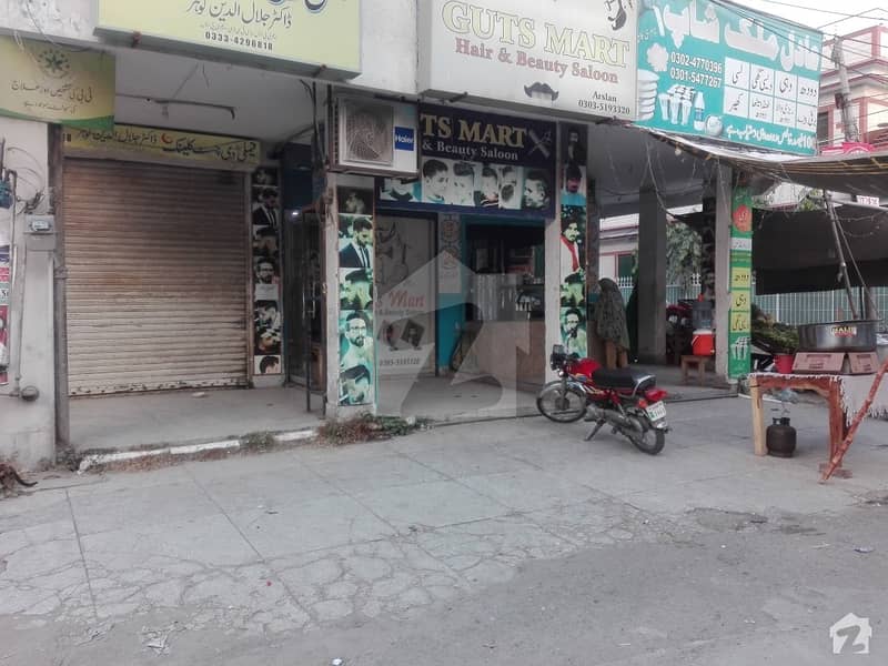 علامہ اقبال ٹاؤن ۔ کشمیر بلاک علامہ اقبال ٹاؤن لاہور میں 10 مرلہ عمارت 4.5 کروڑ میں برائے فروخت۔