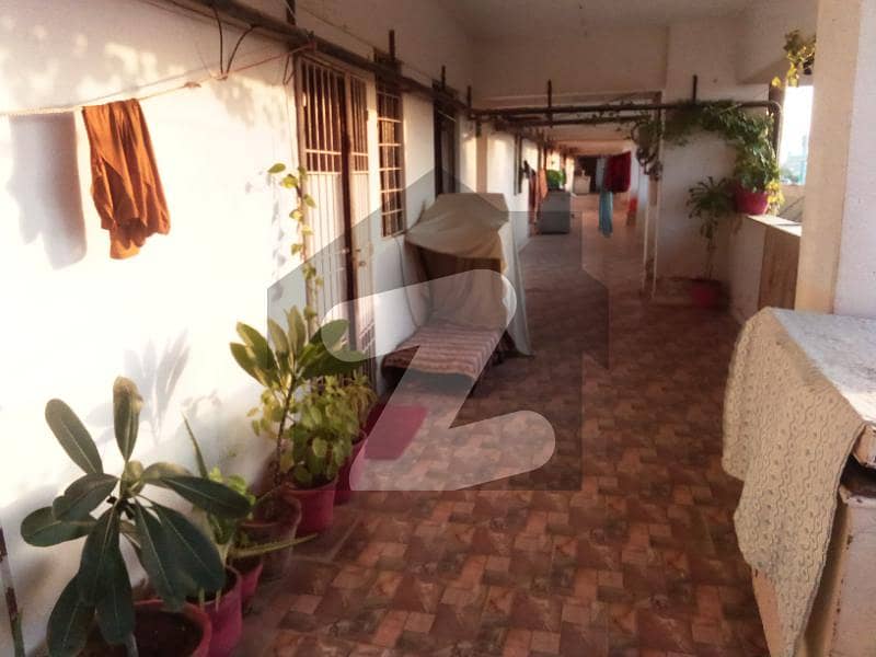 3 Rooms Flat On 1st Floor For Sale In Diamond Terrace Cotton Society, 32 Lacs