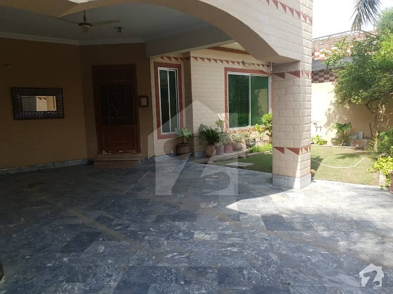 2700 Square Feet House In Only Rs. 23,500,000