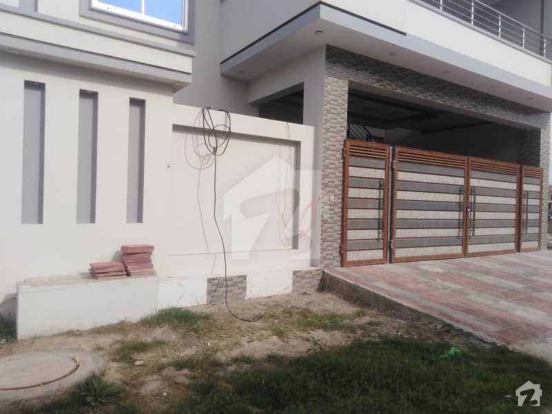 10 Marla Double Storey House For Sale 10 Marla Double Storey House For Sale