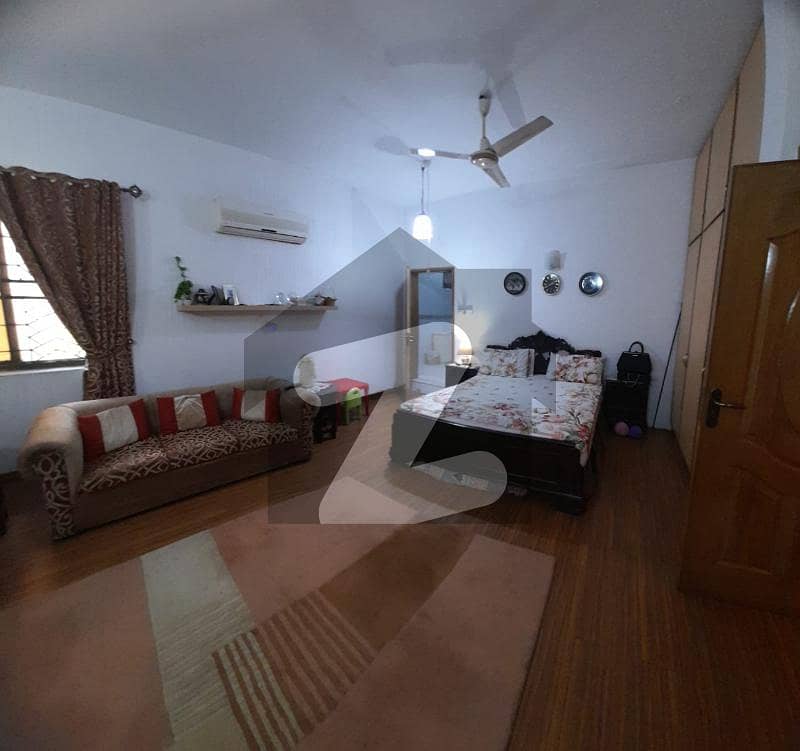 ٹاؤن شپ ۔ سیکٹر اے1 ٹاؤن شپ لاہور میں 6 کمروں کا 2 کنال مکان 7.95 کروڑ میں برائے فروخت۔