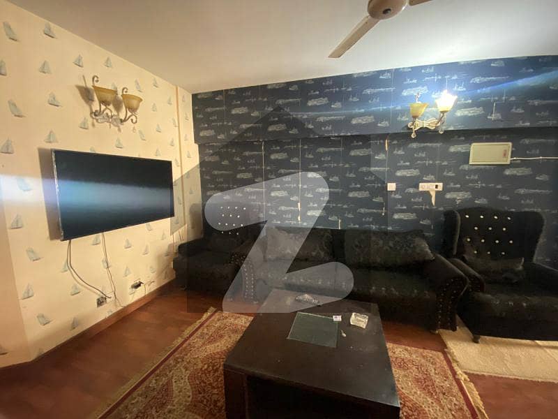 Executive Furnished Room For Rent