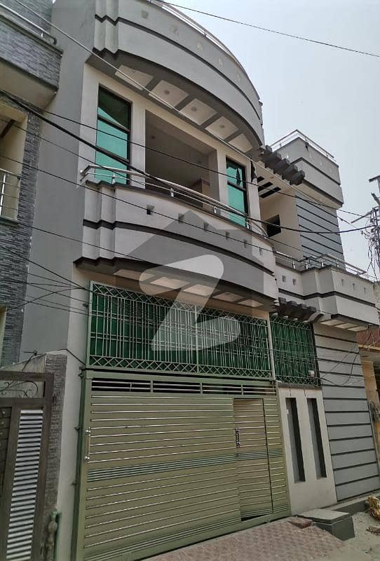 Newly Built Double Storey Luxury House Close To Main Road