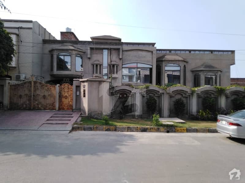 House Is Available For Sale Civil Line