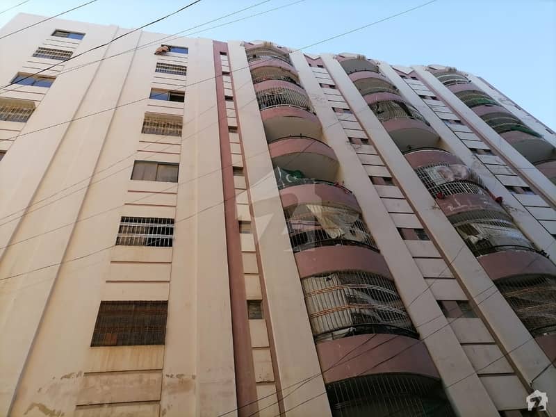 رین بو ٹاورز اینڈ شاپنگ مال گلشنِ معمار گداپ ٹاؤن کراچی میں 5 مرلہ فلیٹ 65 لاکھ میں برائے فروخت۔