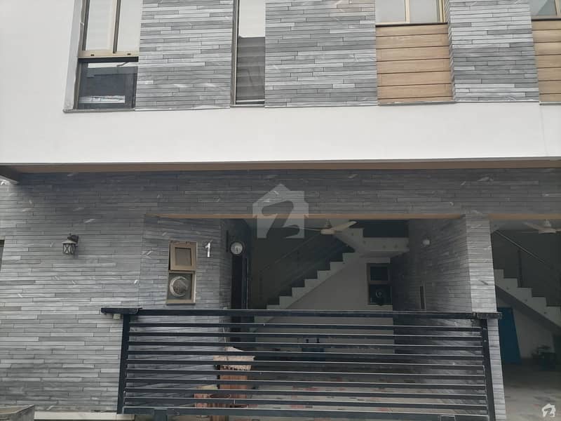 Brand New Triple Storey House Ittehad Colony Near Jahanzeb Block Allama Iqbal Town Security 24 Hrs Available On Installment Possession After Final Payment