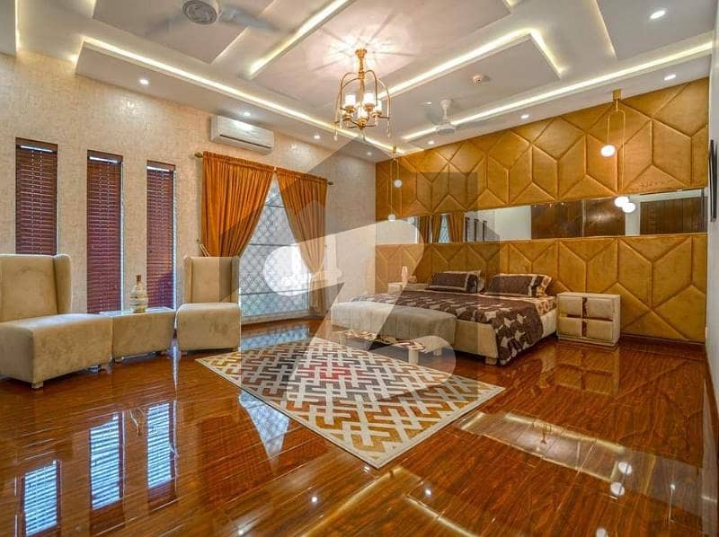 1 KANAL TOP OF THE LINE DESIGNERS HOUSE FOR SALE BY INVESTORS ESTATE IN DHA PHASE 6