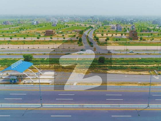 7 Marla Plot Premium Location Lake City Lahore Sector. m8a