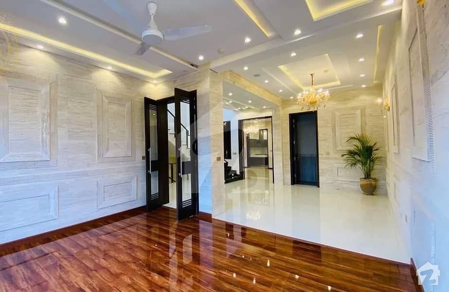 Idyllic Upper Portion Available In DHA Defence For Rent