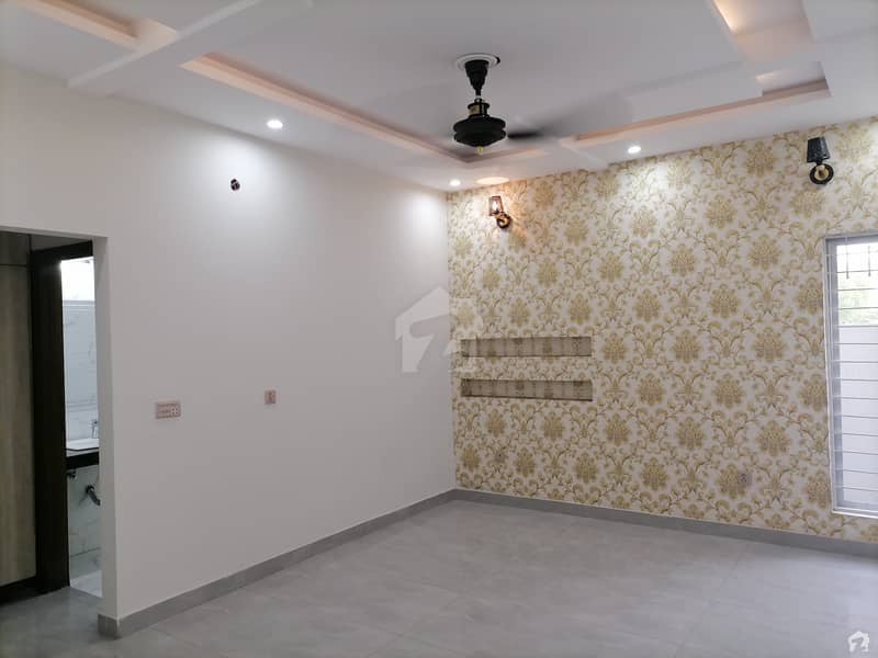 گلشنِ احباب لاہور میں 3 کمروں کا 5 مرلہ مکان 35 ہزار میں کرایہ پر دستیاب ہے۔