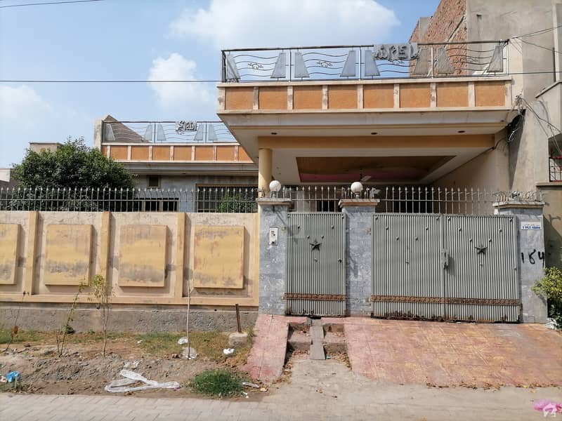 10 Marla House Available In Pak Avenue Colony For Sale
