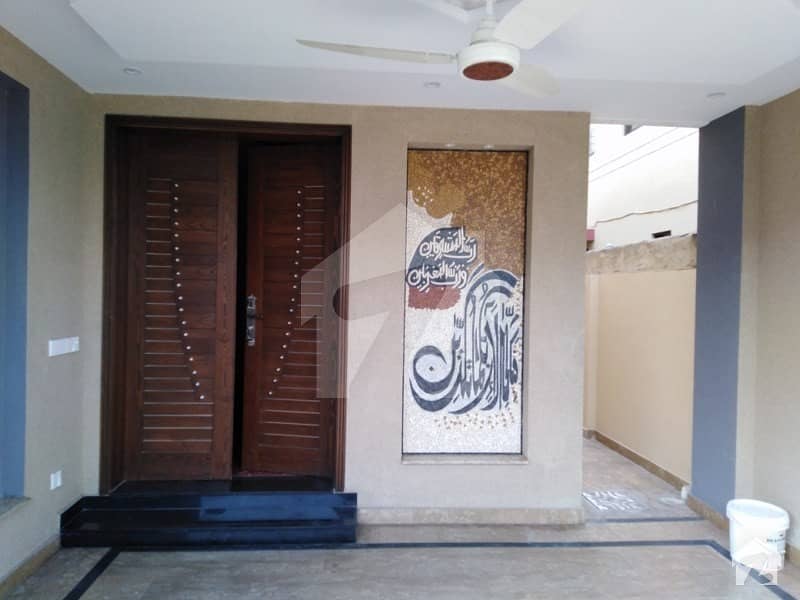 House For Rs 26,000,000 Available In