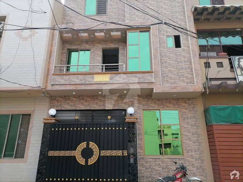 3.5 Marla House Available In Sabzazar Scheme For Sale