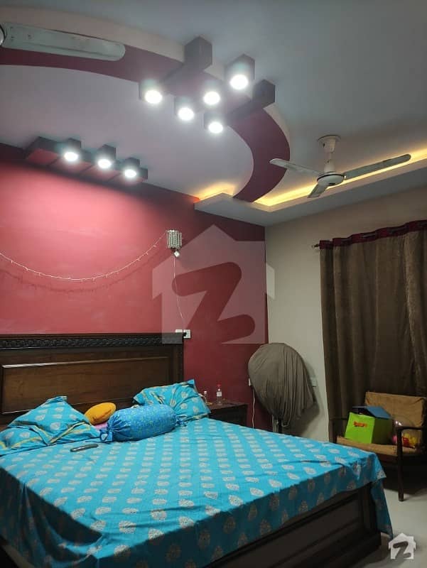 بفر زون - سیکٹر 15-A / 4 بفر زون نارتھ کراچی کراچی میں 6 کمروں کا 5 مرلہ مکان 1.65 کروڑ میں برائے فروخت۔
