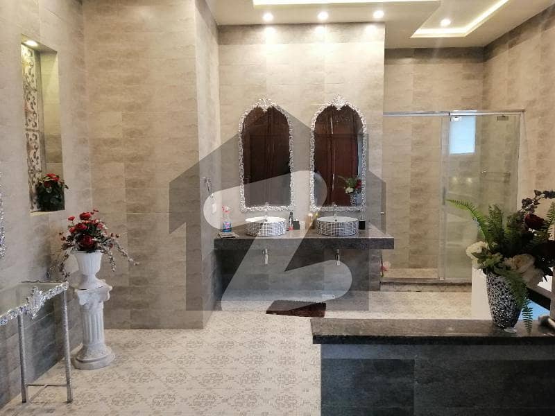 بحریہ ٹاؤن فیز 4 بحریہ ٹاؤن راولپنڈی راولپنڈی میں 5 کمروں کا 1 کنال مکان 6.7 کروڑ میں برائے فروخت۔ بحریہ ٹاؤن فیز 4 بحریہ ٹاؤن راولپنڈی راولپنڈی میں 5 کمروں کا 1 کنال مکان 6.7 کروڑ میں برائے فروخت۔