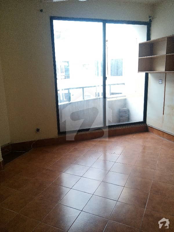 Single Bed Apartment Available In Barkat Market At Best Location
