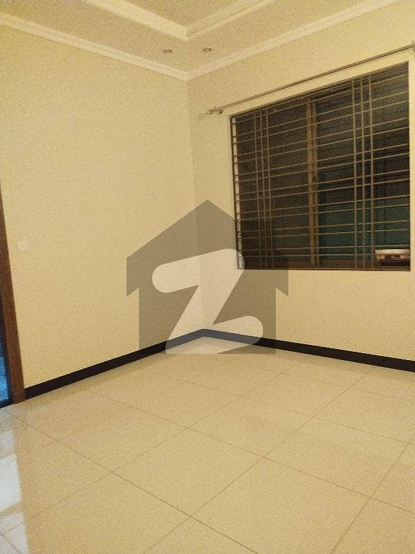 1 Bedroom Attached Bathroom And Kitchen For Rent For Family Couples