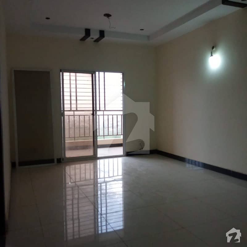 King Tower 3 Bed D/D  Flat For Sale