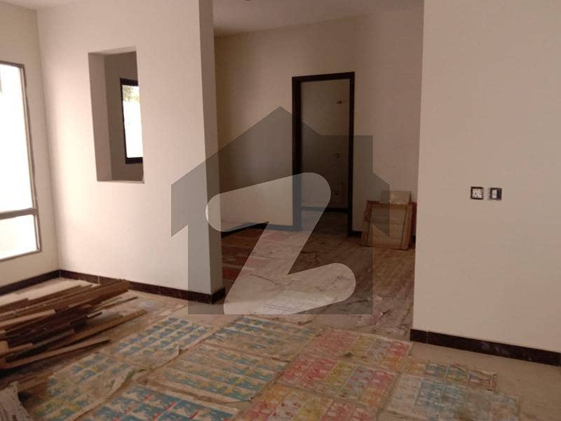 250 Sq Yards Town House For Sale In Dawood Society