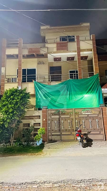 الرحمان گارڈن فیز 2 الرحمان گارڈن لاہور میں 5 کمروں کا 5 مرلہ مکان 98 لاکھ میں برائے فروخت۔