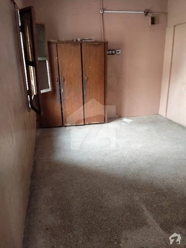 2 Bed Lounge Flat In Federal B Area Block 16 Fayyaz Plaza Road Side Facing