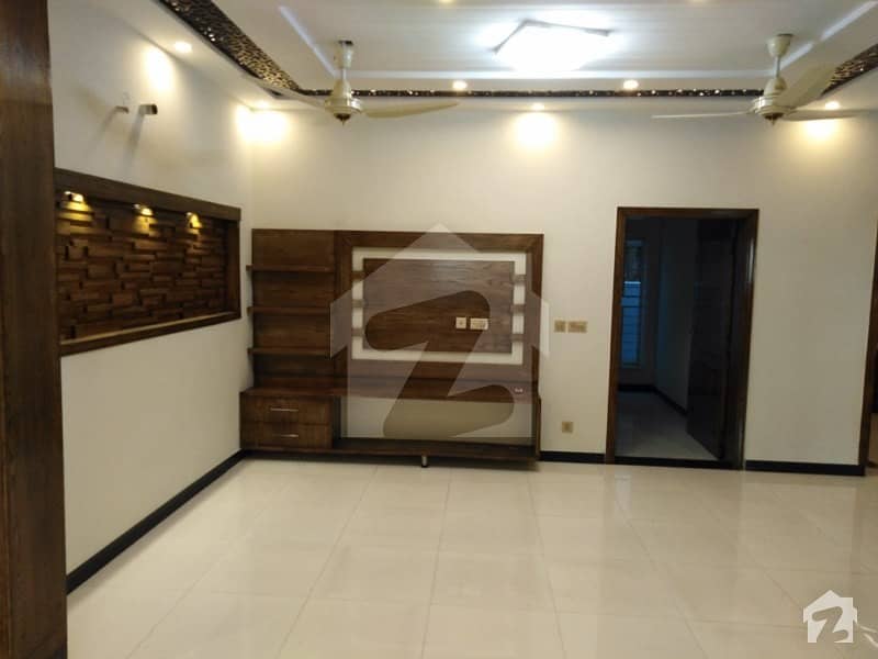 8 Marla House Available In Bahria Orchard For Sale