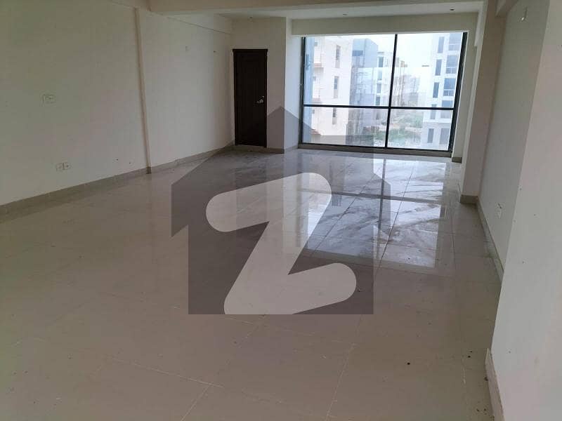 900 Square Feet Office Up For Sale In DHA Defence