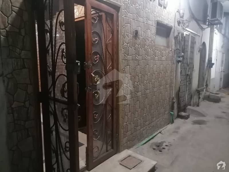 اسلام پورہ لاہور میں 3 کمروں کا 3 مرلہ مکان 80 لاکھ میں برائے فروخت۔