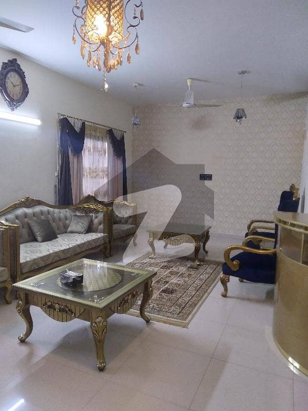 ڈی ایچ اے فیز 6 ڈی ایچ اے کراچی میں 4 کمروں کا 12 مرلہ مکان 6.25 کروڑ میں برائے فروخت۔