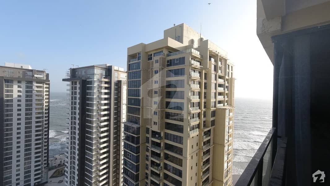 عمار ریف ٹاورز امارکریسنٹ بے ڈی ایچ اے فیز 8 ڈی ایچ اے کراچی میں 7 مرلہ دکان 9.49 کروڑ میں برائے فروخت۔