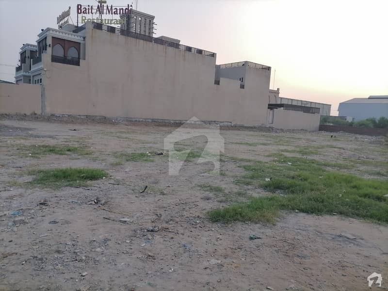 Very Hot Location. 41 Marla Commercial Plot For Sale Main Gt Road Gujranwala