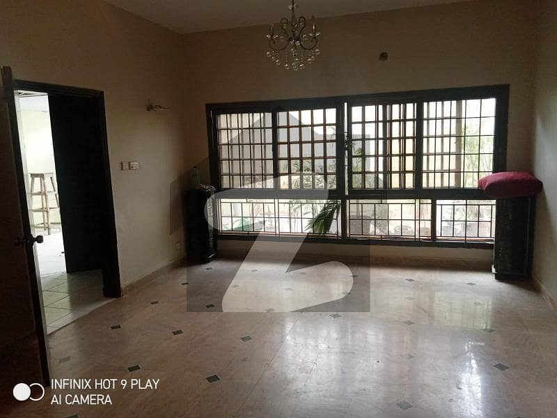 Dha Phase 2, Bungalow 160 Yards 3 Bedroom One Car Parking For Rent