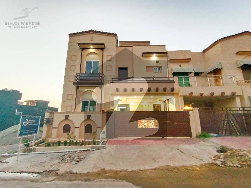 بحریہ ٹاؤن فیز 8 بحریہ ٹاؤن راولپنڈی راولپنڈی میں 5 کمروں کا 7 مرلہ مکان 2 کروڑ میں برائے فروخت۔