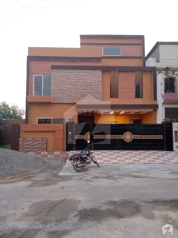 2250 Square Feet House Is Available For Sale In Nasheman-E-Iqbal Phase 2