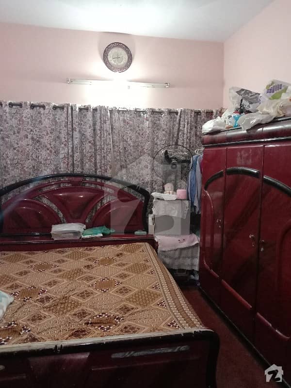 شادمان ٹاؤن - سیکٹر 14 / اے شادمان نارتھ ناظم آباد کراچی میں 4 کمروں کا 5 مرلہ مکان 1.6 کروڑ میں برائے فروخت۔