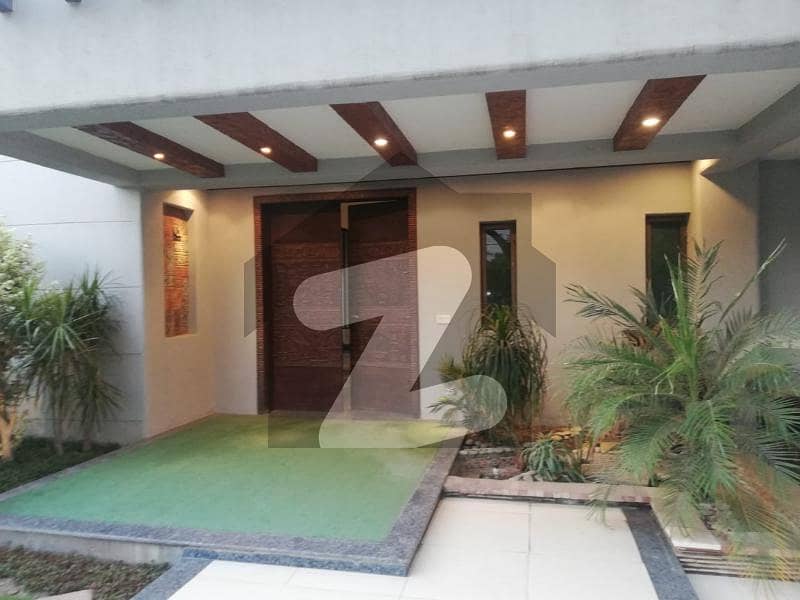 2 Kanal Slightly Used House For Sale In DHA Phase 3 Block W