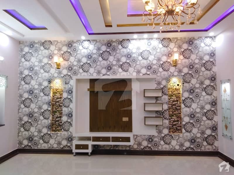 پارک ویو سٹی - ٹیولپ بلاک پارک ویو سٹی لاہور میں 5 کمروں کا 5 مرلہ مکان 1.2 کروڑ میں برائے فروخت۔