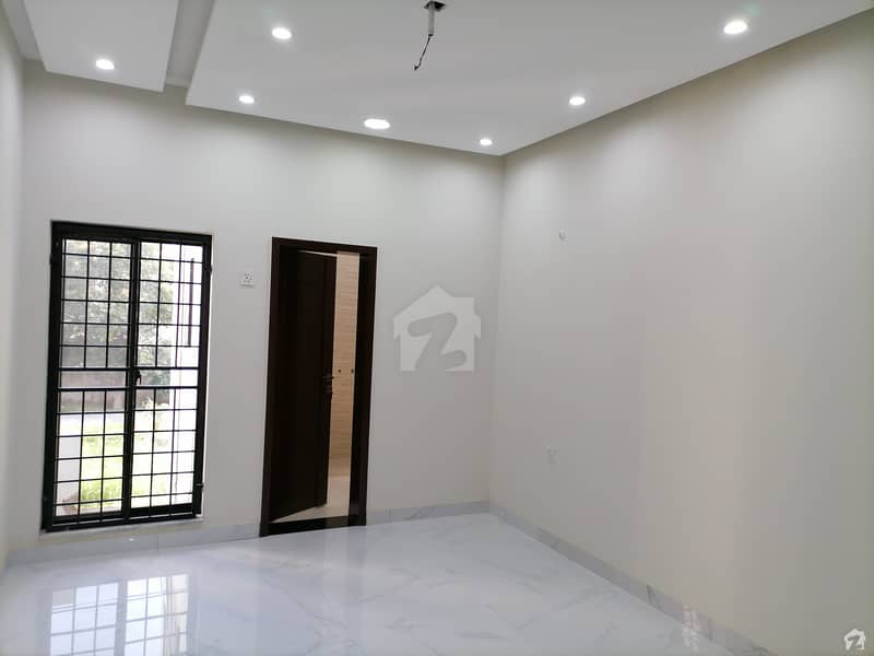 Ideally Located House Available In Bismillah Housing Scheme With Irresistible Features